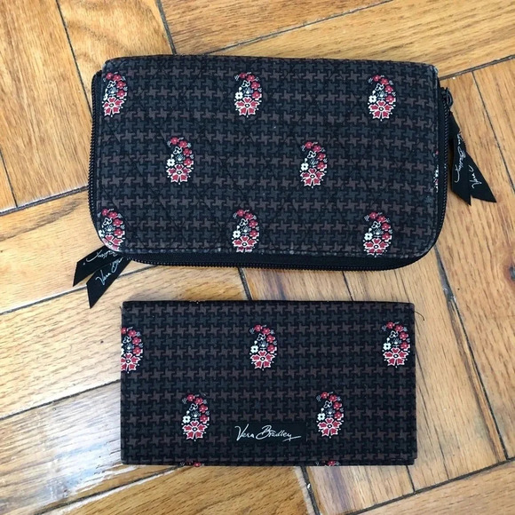 Rare Vera Bradley wallet & checkbook cover - Picture 1 of 16